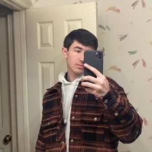 Meet your Posher, Parker